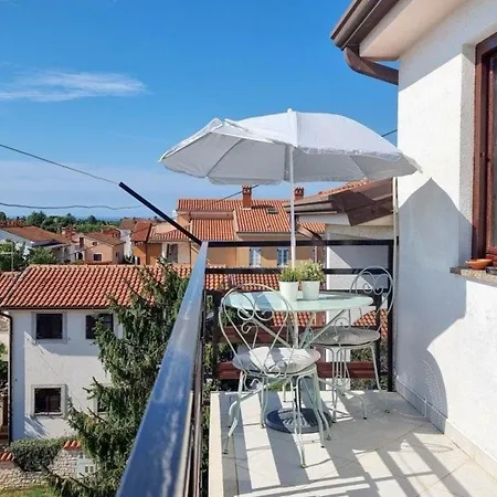 Studio Fur 2 Personen Ca 20 Qm In Novigrad, Istrien Istrische Riviera - B60660