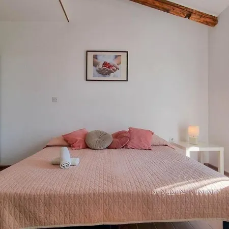 Studio Fur 2 Personen Ca 20 Qm In Novigrad, Istrien Istrische Riviera - B60660 * Karpinjan